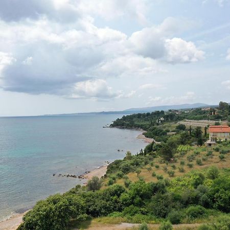 Alexandros Seaside Family Apartments & Villas - Paradise, 7' From Petalidi Kalamaki  외부 사진